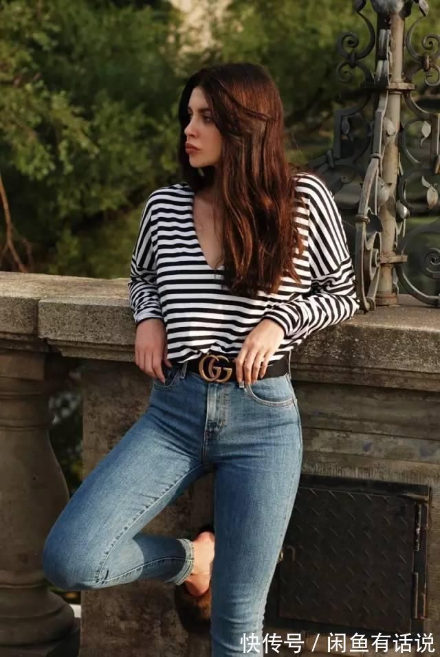 日常穿搭 中年女人要给穿搭做“减法”,学国外博主这么穿,减龄又有高级感