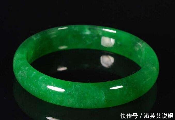 最爱|女人最爱的宝石除了钻石,就是翡翠了。