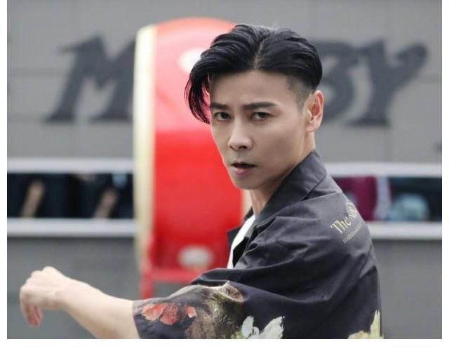 陳小春|《披荊斬棘》五公表演爭議不斷，瑞奇梁漢文慘遭淘汰，觀眾意難平