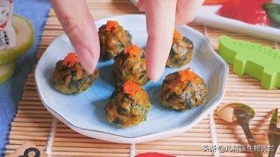  白米饭|2岁半小孩，不吃肉和菜，只吃白米饭，咋整？我每天只能给她炖汤喝，给她水果多吃？