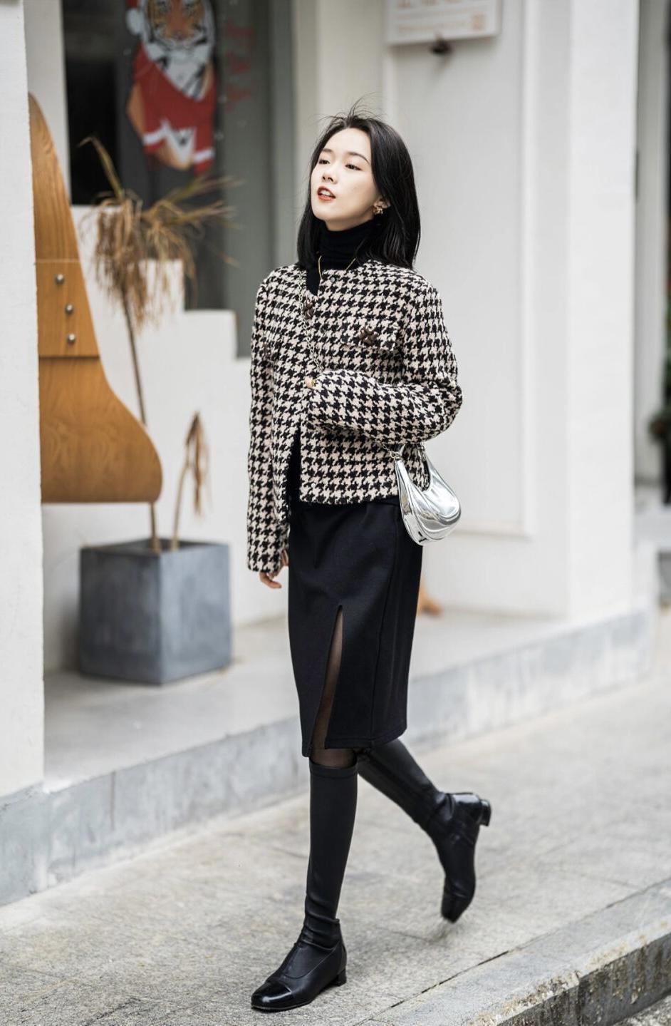 搭配 “小香风外套”才是冬季穿搭的yyds,优雅知性又干练,谁穿谁美