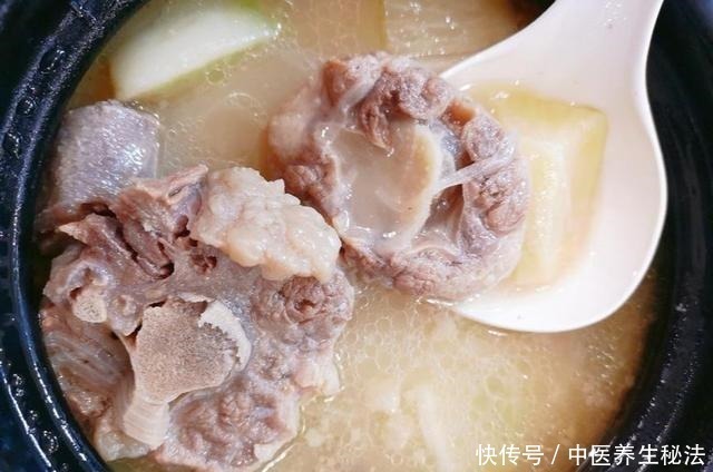 老火靓汤|粤菜中最具代表性的四菜一汤一点心,你认为有哪些只有土著才懂