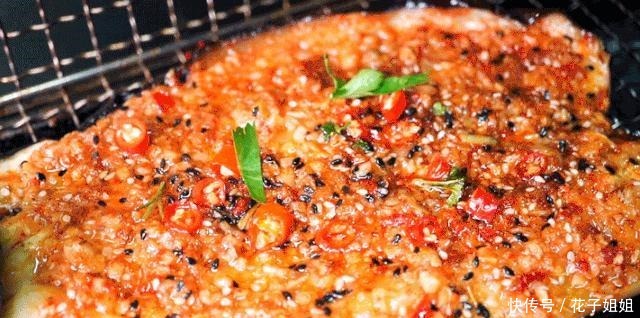 串串|暖暖的羊蝎子煲,还能快乐撸串!