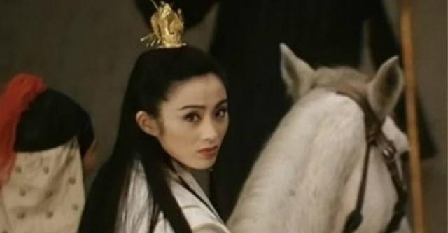 嘉靖皇帝|皇帝念经出错,13岁的宫女大笑出声,没想到却在当晚被宠幸