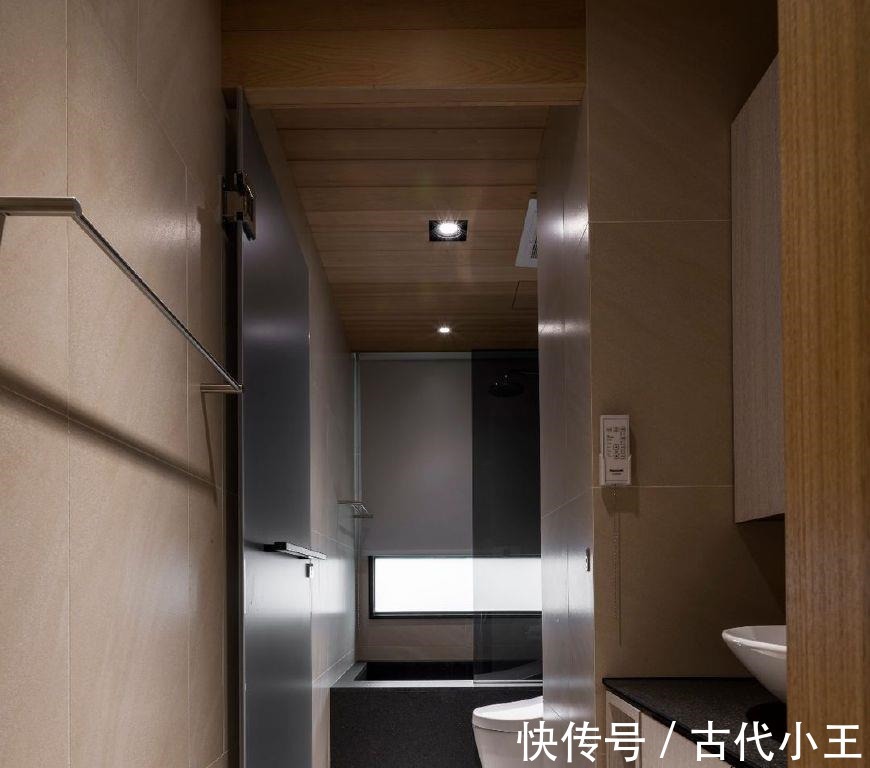 儿童|老婆硬要在儿童房装“隐形门”,入住一星期,儿子还常找不到卧室