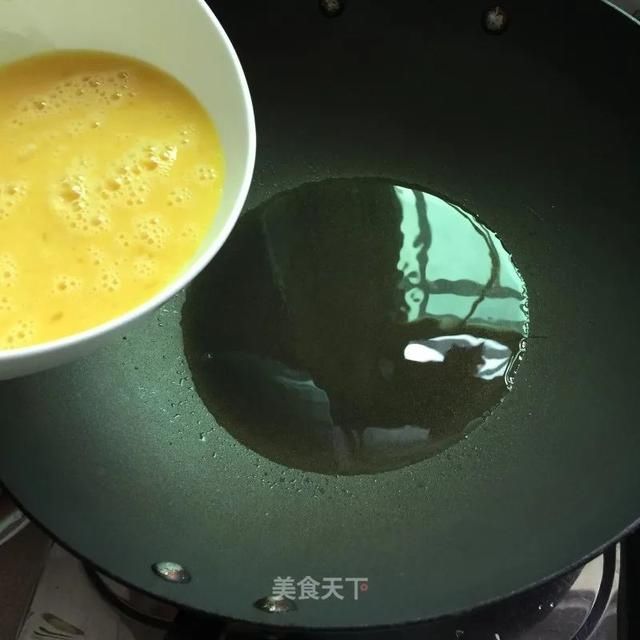  淀粉适量|香干炒肉最美味的做法，你一定要学会！做法简单，好吃又下饭