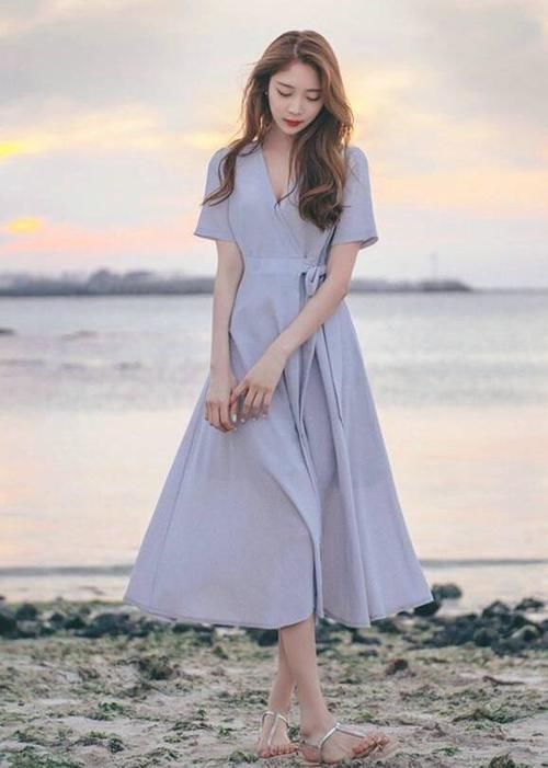 高跟鞋 美女性感高叉长裙,优雅气质满分,太有感觉!