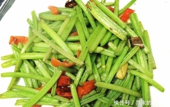 排出|胖人晚上多吃这菜,比“泻药”还清肠,排出体内垃圾,腰围变细了