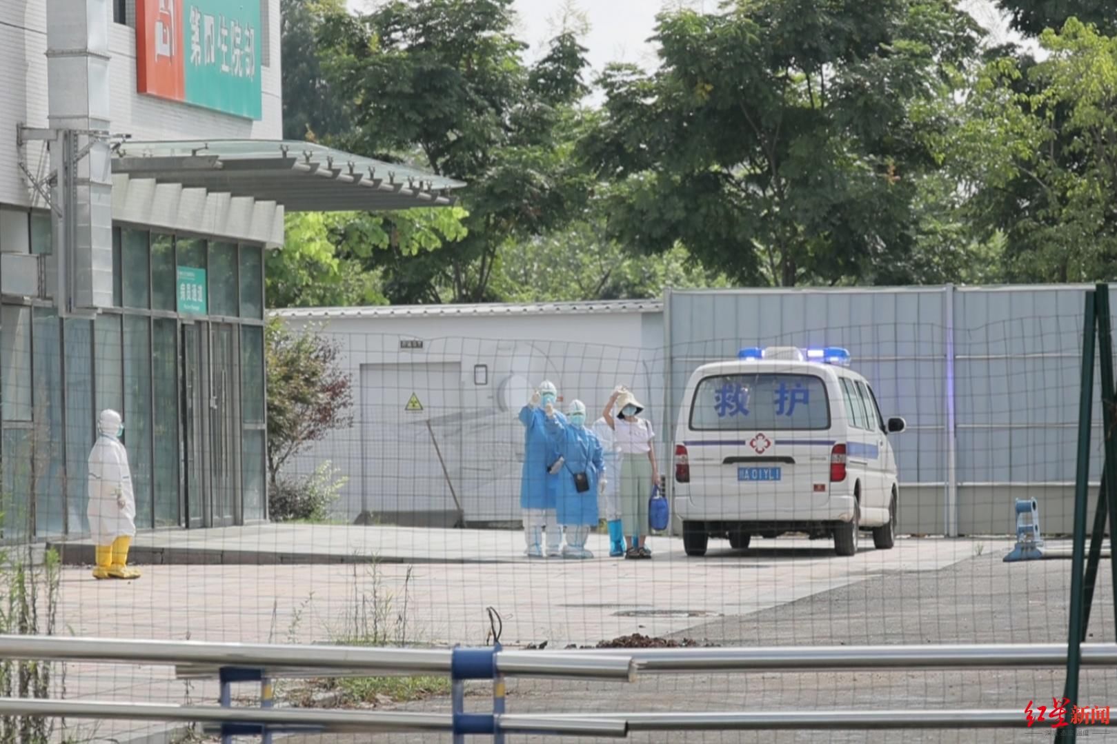 本土|成都本土病例“清零”背后:医院一人一案精准施治,“公卫人”坚守在“第一战场”