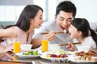 心理健康|有几类“催熟食物”,一步步把孩子推向性早熟,父母少让娃吃