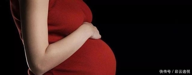 马桶|孕晚期上厕所时,要牢记三件事,稍有不慎就会“威胁”到胎宝宝