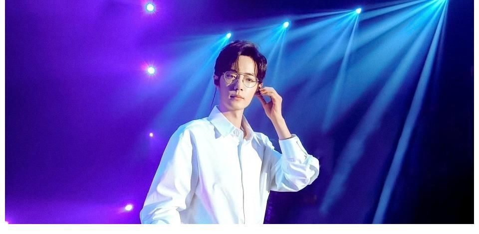 活動方|肖戰(zhàn)晚會花絮被放出,炸場演出的背后讓人心疼,獲活動方高度評價(jià)