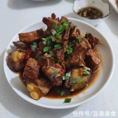 排骨|红烧排骨(这种做法让你好吃的停不下来)