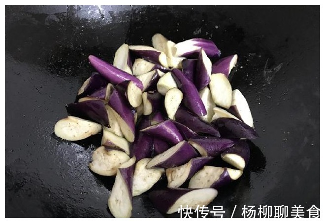 黄梅天|夏天就爱这道菜,我家隔三差五就做,入味不腻口,连汤也没剩