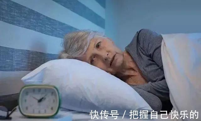 肝脏|肝不好的人，睡觉时会有“1痒，2痛，3多”，若没有，肝脏还不错