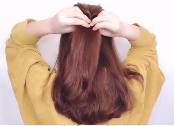 女学生编完仙女款发型后，给人感觉格外清爽，网友：真的成仙女了