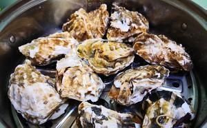 大厨|蒸生蚝,直接上锅蒸就错了,难怪腥气不好吃,大厨这样蒸才对
