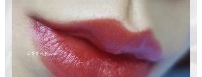 显白 如何正确涂抹口红?适合素颜和淡妆使用的显白口红推荐