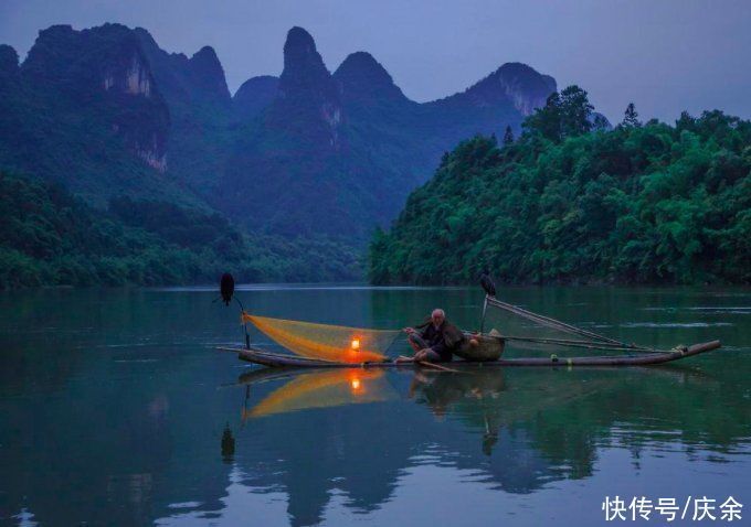 王维|王维隐居终南山，写下一首诗，开篇便美如画卷，令人陶醉