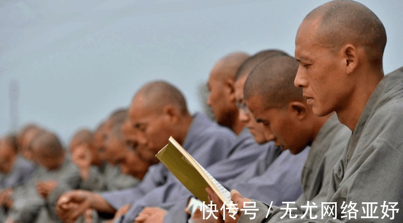 寺院|大悲寺的行脚僧人, 日晒雨淋传法, 绝不拿人钱物