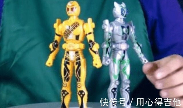 特摄区|日本特摄区的商品和国内差别有多大看到奥特曼和骑士的做工,网友瞬间眼红