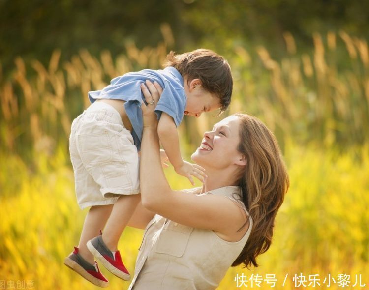 孩子|儿子一上学就喊肚子疼,父母责怪孩子骗人,知道真相后父母很自责