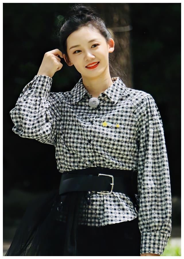 宋雨琦|奔跑吧:苗苗空降,看baby穿什么鞋迎接,这是对好友老婆最大尊重