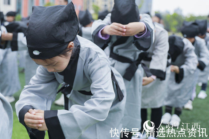 江西$江西吉州区：开笔明礼 启蒙人生
