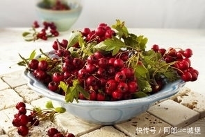 泻药|山楂加“它”喝,是“天然泻药”!排出黑臭宿便,或许赘肉悄悄消