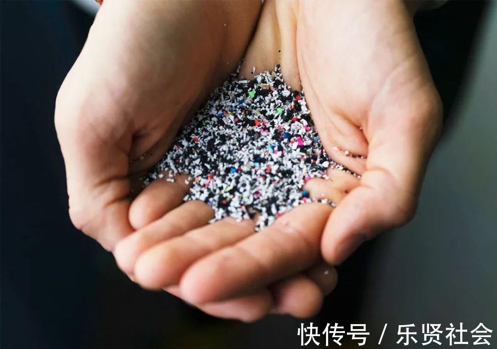 实战 浓眉首双签名鞋?耐克又做了双“垃圾鞋”,外形好看,配置有惊喜