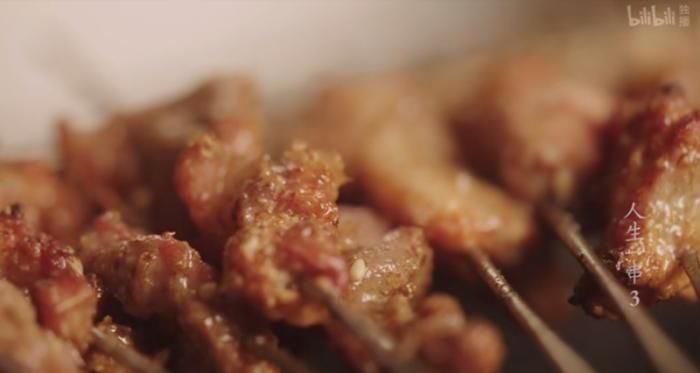 总导演解读“人生一串”：有美食，也有故事