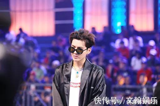 scott 一秒售罄,一夜暴涨!他们穿的球鞋我劝你千万别买!