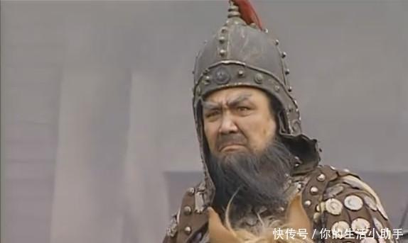 敬跪|他技高关羽,是同时被刘备、诸葛亮、关羽敬跪的三国第一武将!