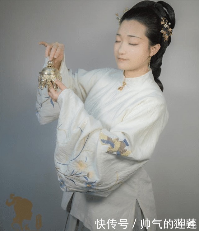 红楼梦#这个女人才是林黛玉的原型,连曹雪芹都得叫她姑奶奶