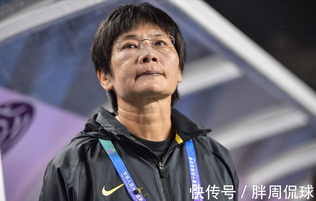 点球|唐佳丽启程返回英国,临行前一番话致敬水庆霞,贾秀全你内疚吗?
