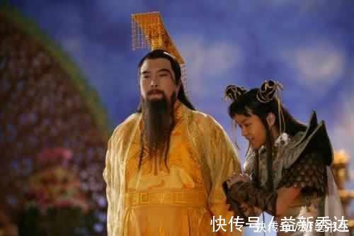 鸿钧老祖&通天教主有一个弟子,元始天尊破不了他的阵法,盘古出现才能破阵