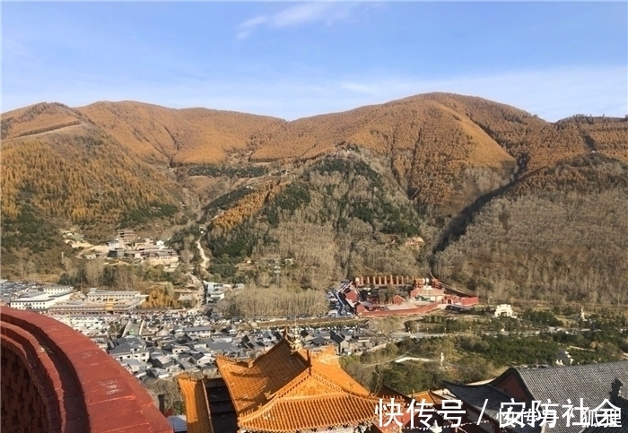 五台山|五台山很灵的寺庙，被称为许愿圣地，还有唯一的庙中戏台