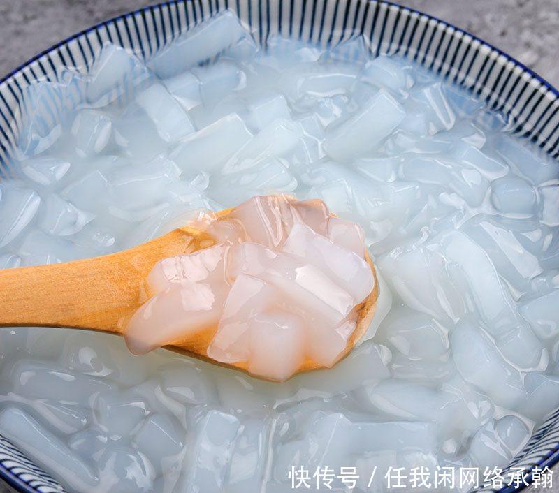 买奶茶的时|买奶茶时,这5种料子不要加,都是添加剂,对身体不好,少吃