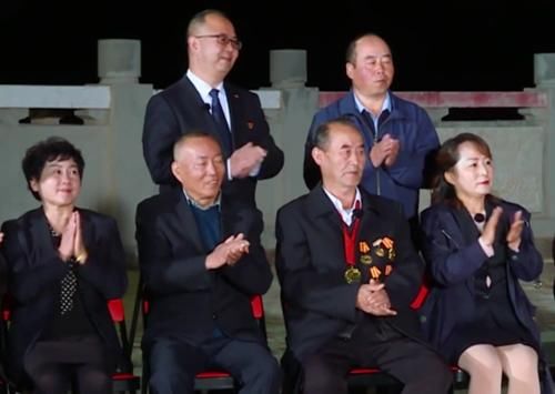 《奔跑吧》节目组太会玩，沙溢为了吃上当地美食，差点揍了姚译添