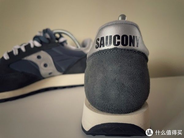 foot Sneaker 篇一百四十：Saucony Jazz Original Vintage和足下工业德训鞋开箱