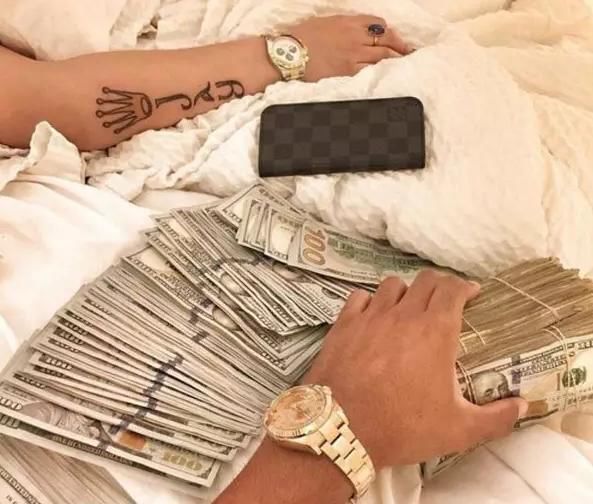 世界名表等级排行，百达翡丽位居榜一！网友：我的小天才排第几？