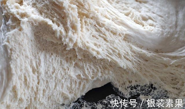 发面直接加酵母粉和白糖是大错，教你一小妙招，发面只需10分钟