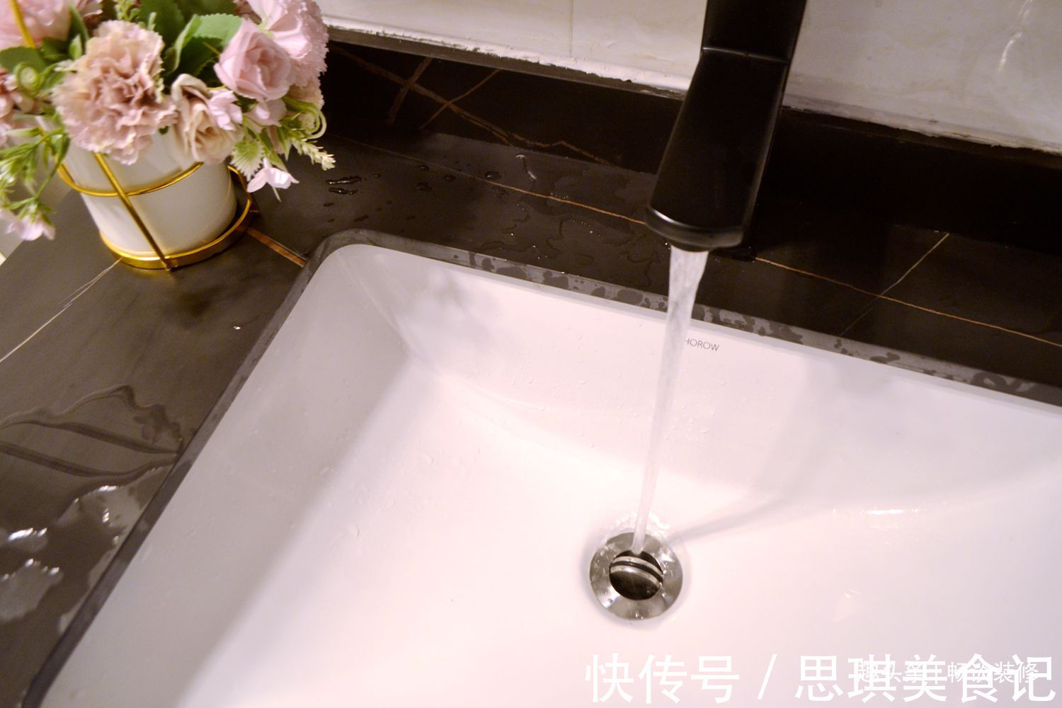 钢化玻璃|卫生间装修,这几样千万不要买贵了,“穷装”反而更实用,超值