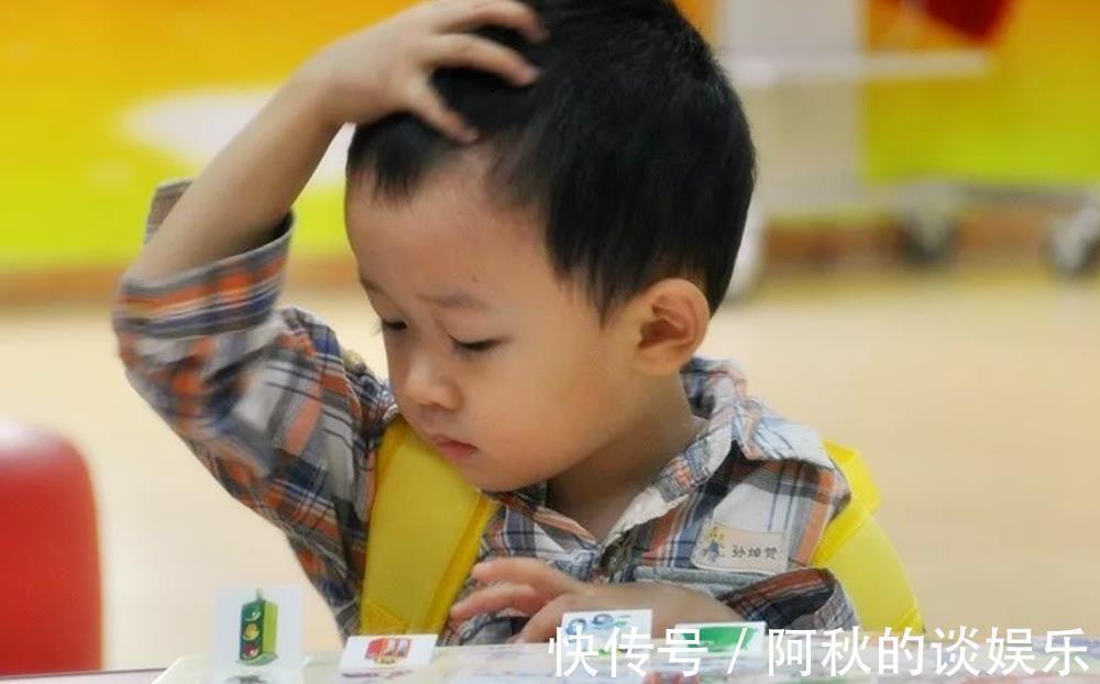 一只眼|经常被欺负的孩子,大多都来自两种家庭,父母不纠正耽误孩子一生