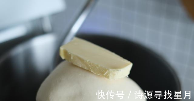 教程|可颂牛角面包，手工开酥教程！