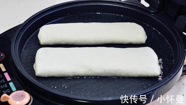 韭菜盒子|新式韭菜盒子,不用捏边,皮薄馅多又均匀,软嫩鲜香