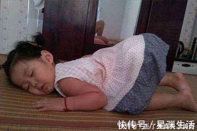 睡着|妈妈拍下宝宝们“独特”的睡姿,一个比一个可爱!
