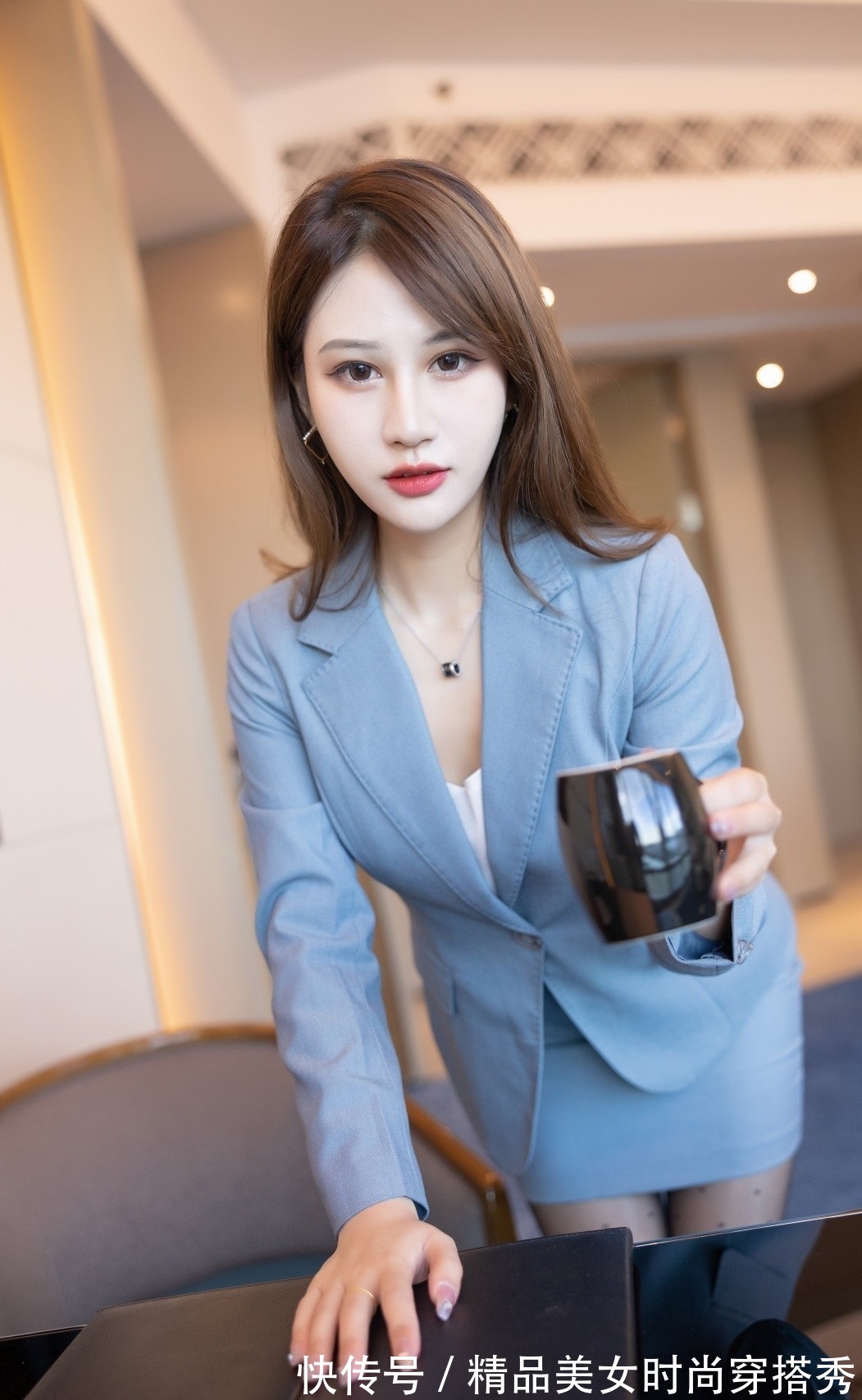 优雅 职场上最值得入手的西装套装,知性又不失女性的优雅感