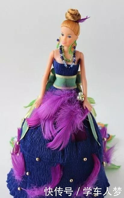 芭比娃娃|玩腻了、玩坏了的芭比娃娃,被妈妈这样改造,孩子瞬间乐疯了!