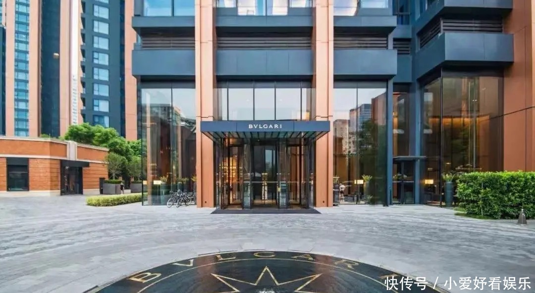 上海宝格丽酒店美甲,明星名媛将珠宝嵌在指尖